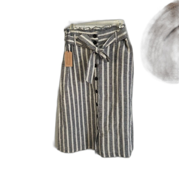 Christian Siriano 100% Linen Blue White Button Front midi Skirt Sz S Boho - Picture 1 of 3